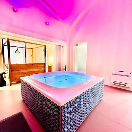 1926 Luxury B&B 트리기아노